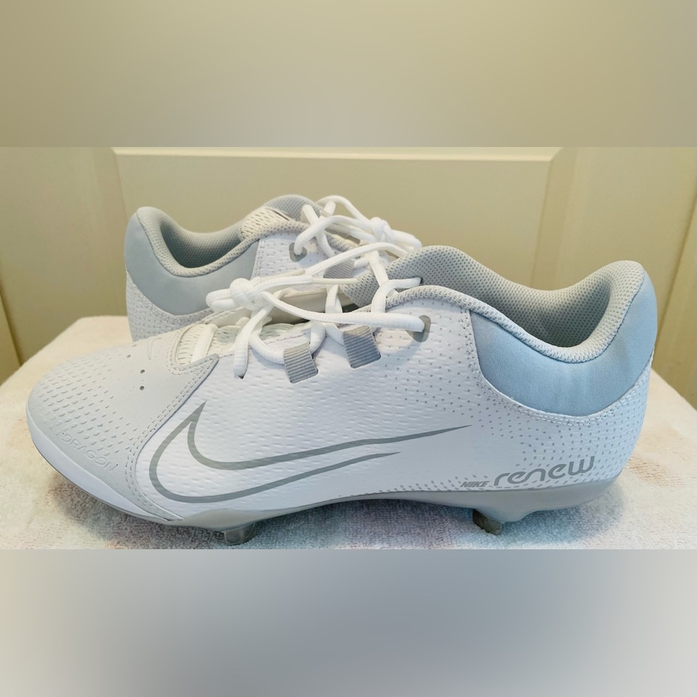Nike Hyperdiamond 4 Pro Softball Cleats- Women’s 11 - Picture 2 of 8